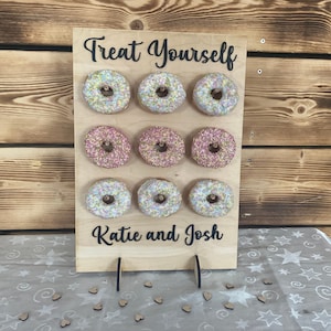 Personalised Donut Wall,  Wedding Doughnut Stand, Birthday Centrepiece, Mr Mrs Wedding Decoration, Party Favour Stand, Candy Stand 9 Donuts