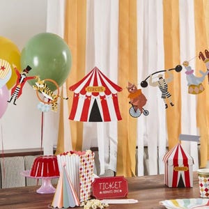Circus Theme Party Garland, Big Top Hanging Decoration, Childrens Birthday Party Backdrop, Circus Party Wall Decoration 3m