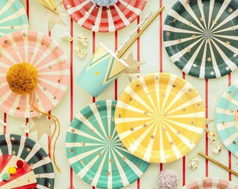 Piatti per feste a tema circo, piatti di carta a righe per torte, stoviglie per compleanni di carnevale, piatti usa e getta per feste per bambini (confezione da 6, 18 cm)