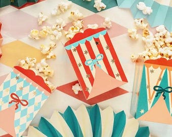 6 Circus Snack Boxes, Birthday Treat Containers for Parties and Celebrations, Carnival Party Snack Boxes, Popcorn Box, Funfair Party Food