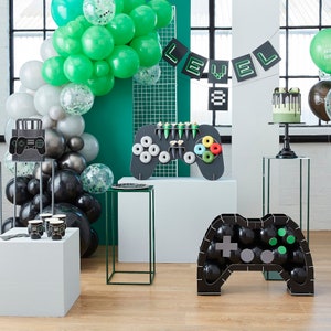 ゲーム誕生日パーティー用品デコレーション、ビデオゲーム誕生日パーティー、ゲーマーパーティーナプキンプレートカップデコレーショントリートスタンドバルーン