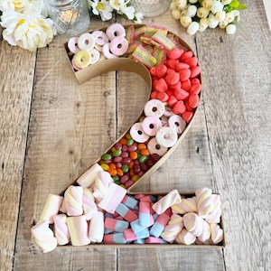 Kartonnen voedsellade - nummer 2, 2e 12e 20e verjaardagsfeestje displayschaal voor snacks, desserts, snoep, graastafel en evenementdecor
