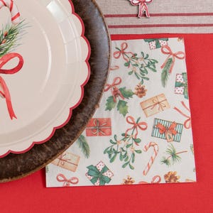 20 Festive Red and Green Christmas Napkins – Holiday Table Decor for Winter Parties, Christmas Dinners, Celebrations & Gatherings