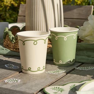 Botaniska Pappmuggar Gröna Vita Festporslin Bröllop Födelsedag Dryckesmuggar (8-pack, 7,5 cm)