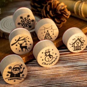 Set van 6 minikerststempels, kerstinktstempels, feestelijke ambachtelijke postzegels, kerstcadeaukaartjes, kerstkaartambachten