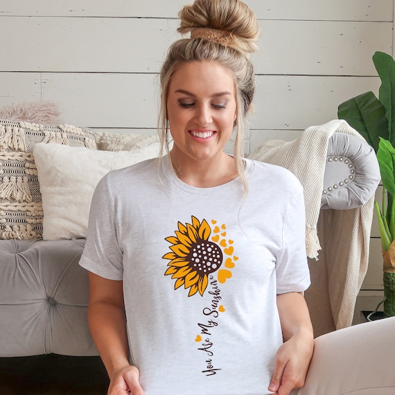 You Are My Sunshine Camera Sunflower T-Shirt, Photographers You Are My Sunshine Camera Sunflower T-Shirt, Photographers