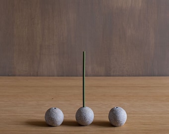 Light Stoneware Incense Holder - Circle