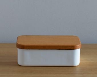 Butterdose aus Email mit Kirschholz Deckel