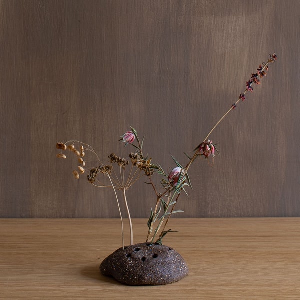 Dark Stoneware Ikebana Vase