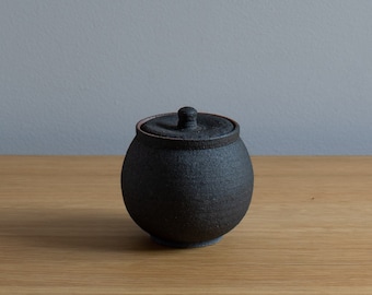 Japanese Shigaraki Ceramic Lidded Salt Pot - Charcoal