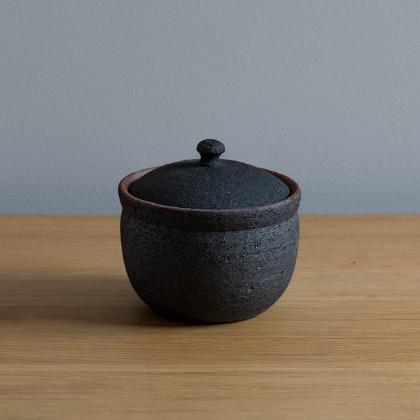 Japanese Shigaraki Ceramic Lidded Salt Pot - Charcoal (Large)