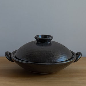 Japanese Tegame Donabe - Matte Black