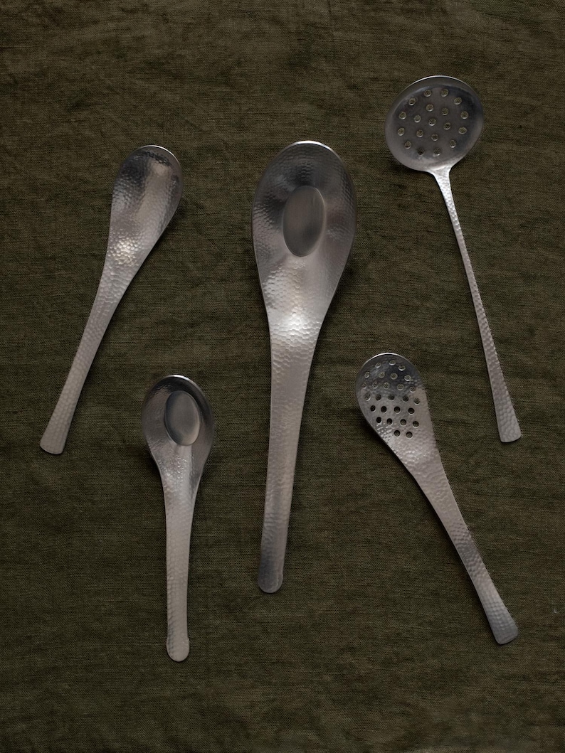 Nagomi Hammered Chinese Soup Spoon - Thumbnail 5