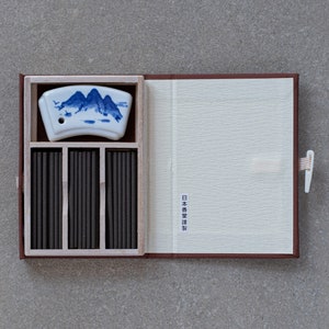 Jinkoh Juzan Aloeswood Räucherstäbchen Geschenkset (60 Stück)