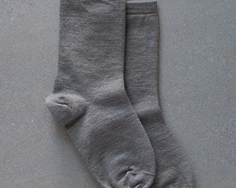 Akinai Socken - Grau