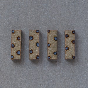Ceramic Chopstick Rest - Dot (1 piece)