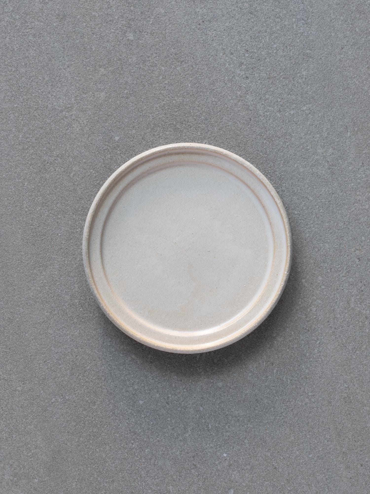 Japanese Ecru Le Temps Plate - Small