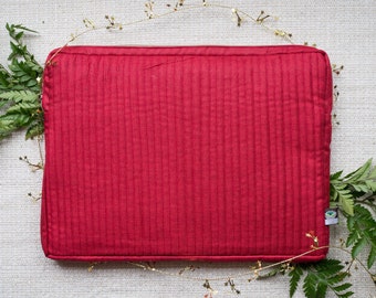 Red Laptop Case // Handmade // Sleeve // Fair Trade // Gifts that Give Back // Macbook Case // Gifts for Grads