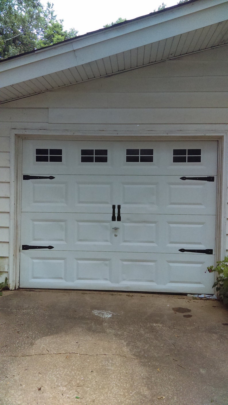 Creative Garage Door Appliques with Simple Design