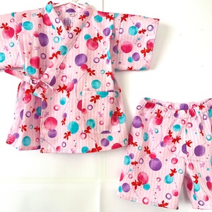 2-Piece Toddler Jinbei Kimono and Headband or Clip, Japanese Dobby Fabric, Goldfish, Pink