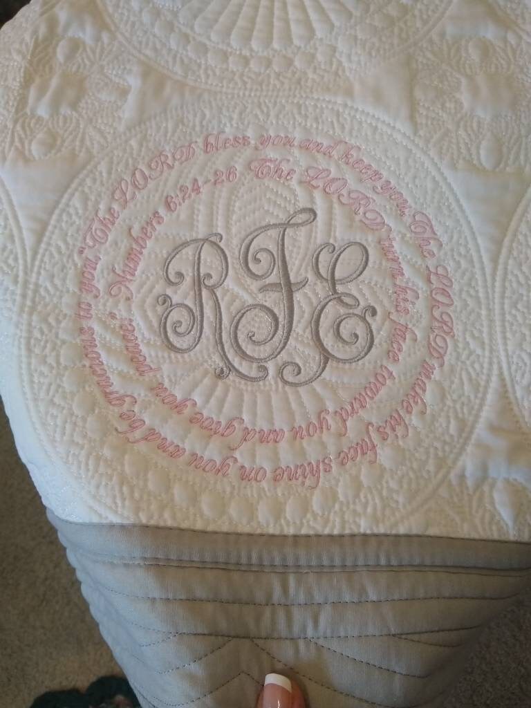 Bible verse baby quilt. Choose your verse and version. | Etsy