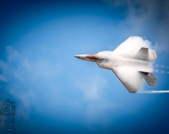 F22 Raptor Aircraft  "Supersonic Flight – High-Quality Aviation Photography Print"