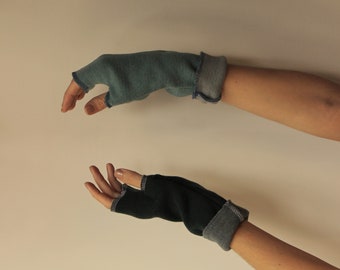 Cotton-Wool Fingerless Gloves