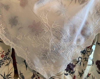 Fichu - scarf - Embroidery Pattern - based on V  and A Museum extant - Georgian 18th century fichu - digital files only