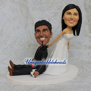 funny wedding cake topper, Personalized cake toppers, towing, bride dragging groom, customized weddings cake toppers