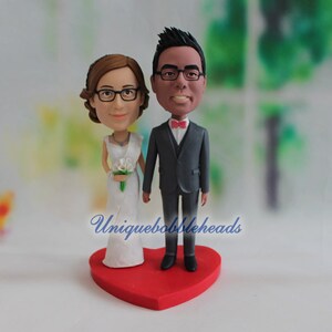 cute wedding cake topper wedding bobblehead funny wedding cake topper for wedding bride and groom cake topper