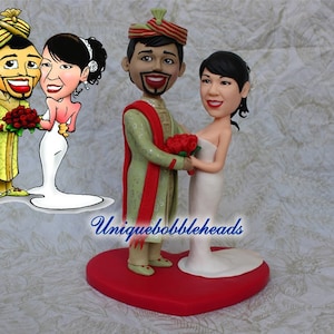 Toppers de gâteau de mariage personnalisés /dessin animé regardant la mariée et le marié