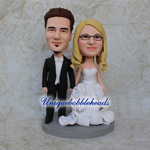 Custom bobbleheads, custom bobble heads, wedding cake topper, custom wedding cake topper, personalized wedding cake topper,look like you