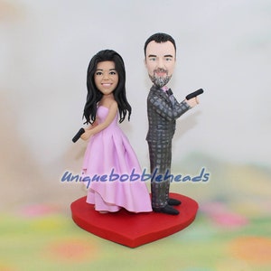 custom cake topper for wedding bobbleheads bride and groom cake topper