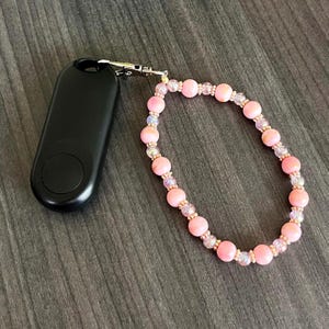 Pink Beaded E-Reader Page Turner Bracelet: Kindle Accessory Wristlet
