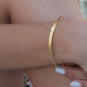 Personalized Bar Bracelet in Gold, Dainty Gold Bar Bracelet, Gift for women, Engraved Bracelet, Gifts jewelry, Gold bangle