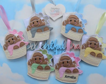 Baby in a basket gift for new mum, gift for baby girl, personalised baby ginger gifts for baby boy, baby reveal gift, hanging decoration
