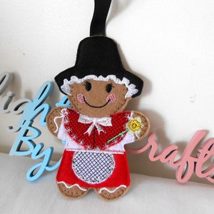 Welsh gingerbread boy and girl, welsh gifts for teachers, gingerbread man gifts, St Davids Day gift, patriotic decor hanging decoration Welsh girl