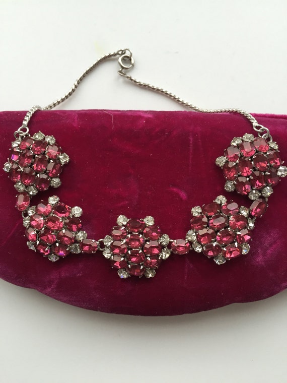 ANTIQUE1940s NECKLACE Antique floral glass necklac