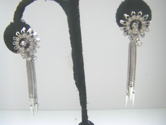 ART DECO EARRINGS 1930s Art Deco earrings. Antique