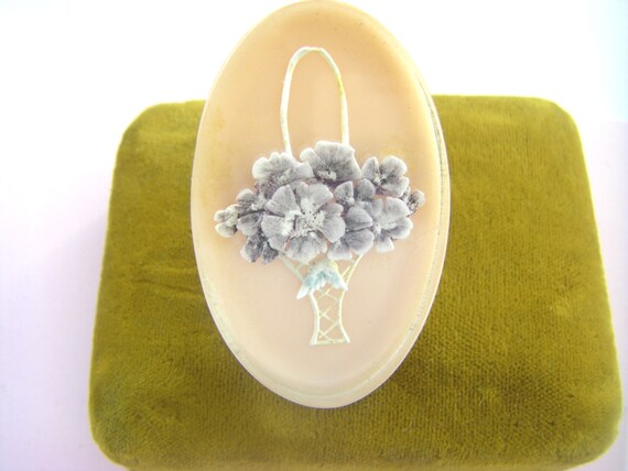CELLULOID VINTAGE BROOCH Antique celluloid flower