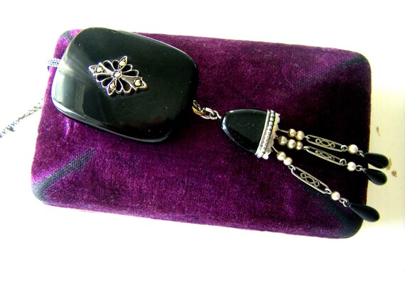 VICTORIAN JET NECKLACE Antique Victorian Jet Slide