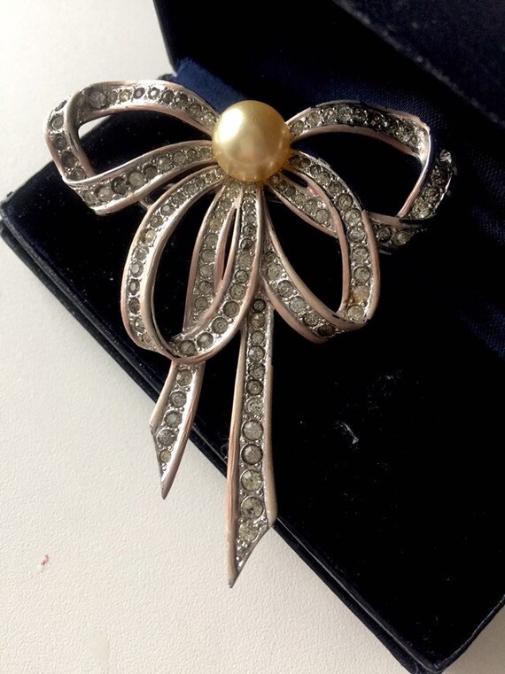 Marcel Boucher brooch. Antique marcel boucher pin.