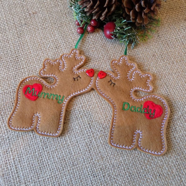 kissing reindeer decoration, mr and mrs decoration, personalised christmas decoration, tree decoration, reindeer, xmas tree decoration