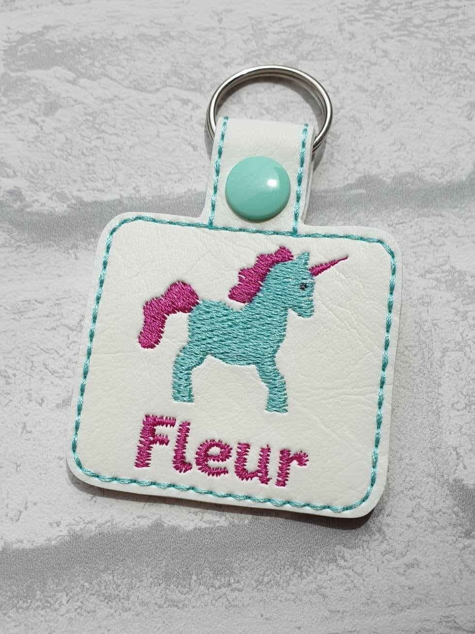 Personalised Silicone Keychain - Unicorn Design, Back To School Kids Key Ring, Custom Name Tag (Pink/Yellow, Up To 9 Letters)