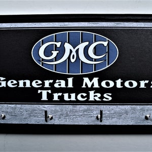 Small 5 x 9 inches vintage GMC key rack, vintage GMC key holder