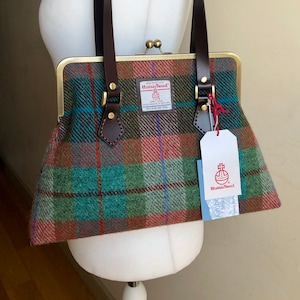 Harris Tweed check Kisslock Handbag with leather handles