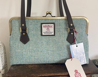 Harris Tweed Tasche mit Taschentasche Ente Ei grün