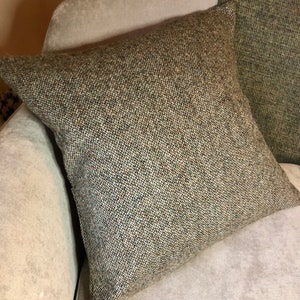 Harris Tweed cushion pillow cover 20ins x 20ins.