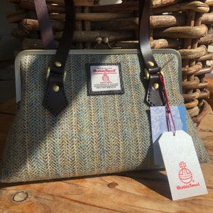 Lovely authentic Harris Tweed Duck Egg Green Twill Kisslock handbag with leather straps