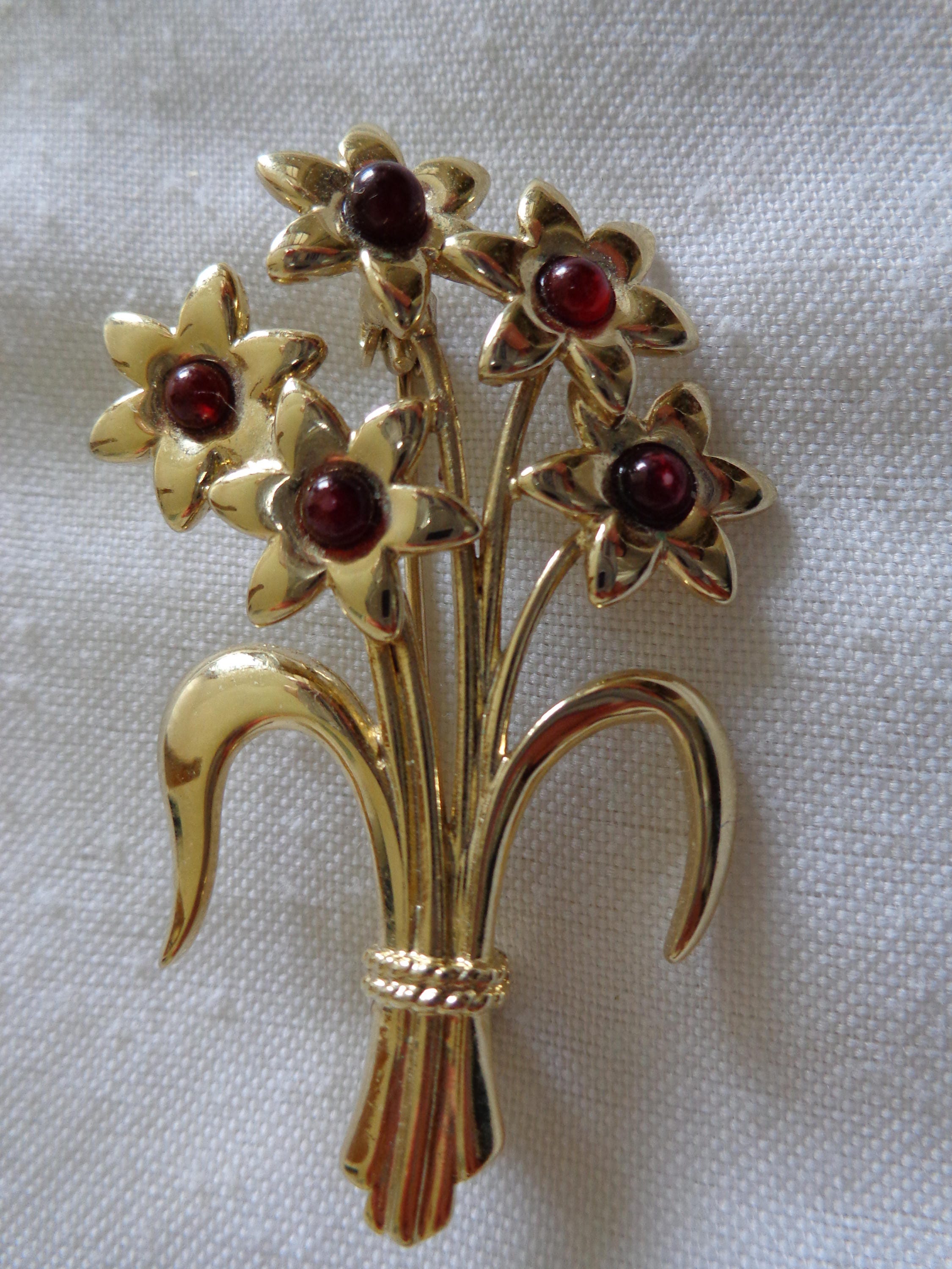 * vintage brooch ୨୧ *✵ ヴィンテージ ブローチ (f) Brooch/pin Circa: 1950-1960 Vintage (#0621) - Etsy Canada